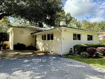 725 Shelley Road, Charleston, SC 29407