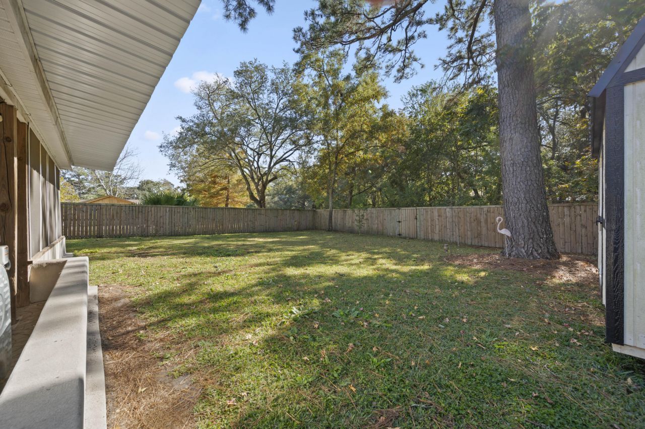 725 Shelley Road Photo 22