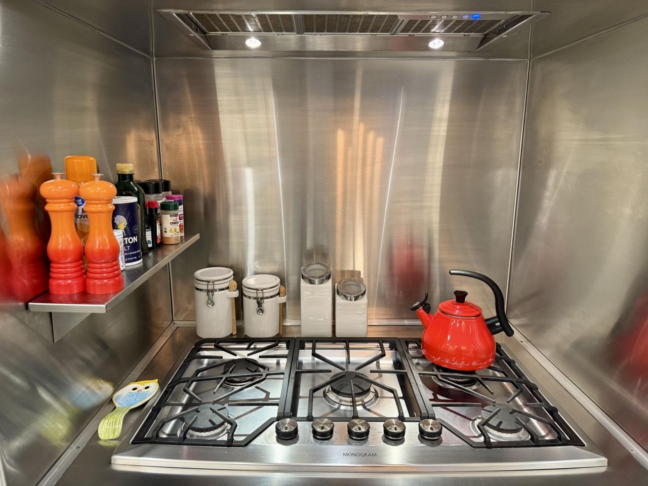 725 Shelley Road Photo 8