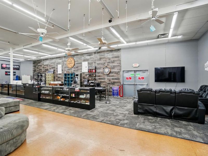 50 Eswin Street, Greenhills, OH 45218 Photo 10