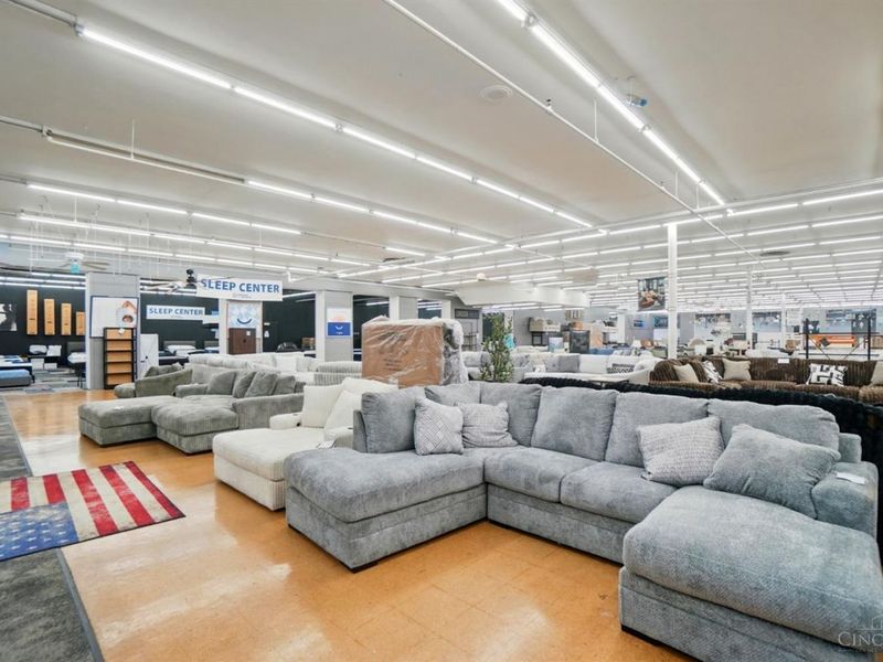 50 Eswin Street, Greenhills, OH 45218 Photo 13