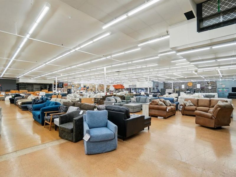 50 Eswin Street, Greenhills, OH 45218 Photo 17