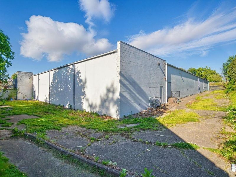 50 Eswin Street, Greenhills, OH 45218 Photo 32