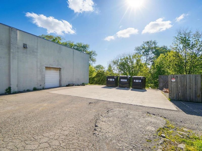 50 Eswin Street, Greenhills, OH 45218 Photo 33