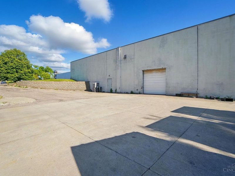 50 Eswin Street, Greenhills, OH 45218 Photo 34