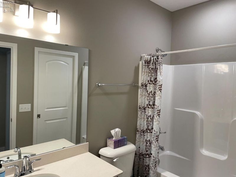 7822 Honey Crisp Ct, Toledo, OH 43528 Photo 22