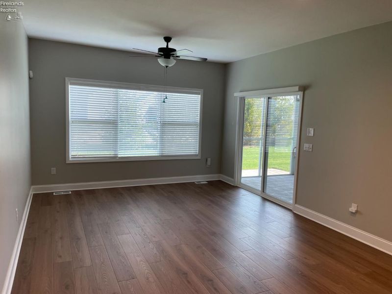 7822 Honey Crisp Ct, Toledo, OH 43528 Photo 5