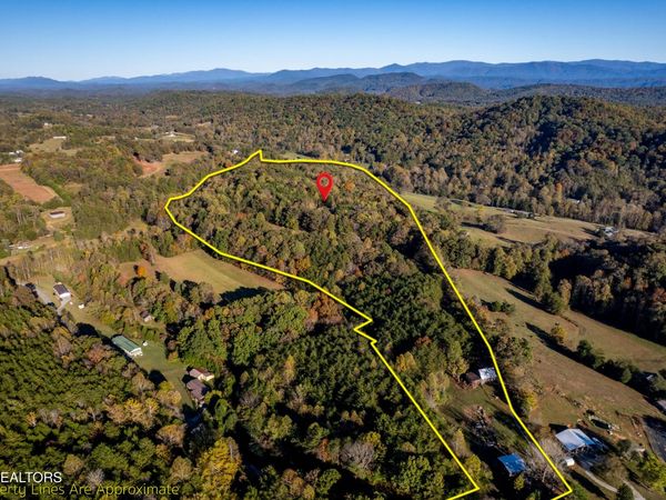 139 Stakely Rd, Madisonville, TN 37354