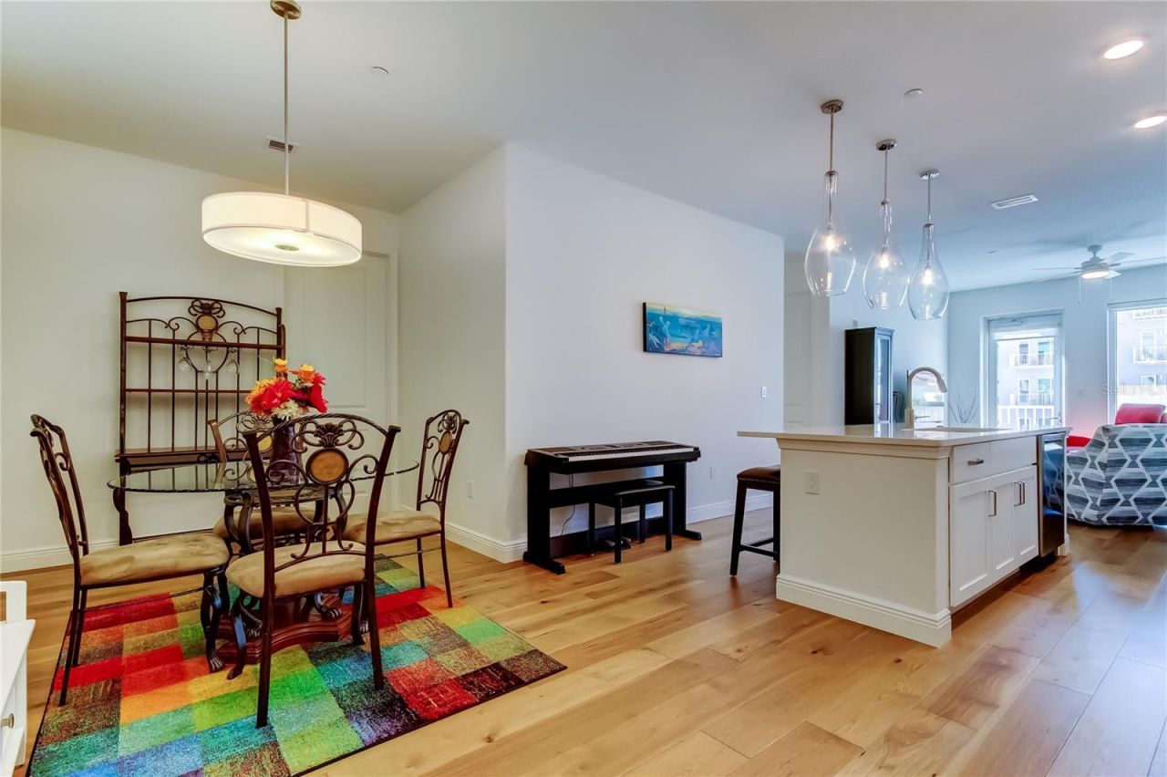 600 3rd Avenue S, Unit 302, Saint Petersburg, FL 33701 Photo