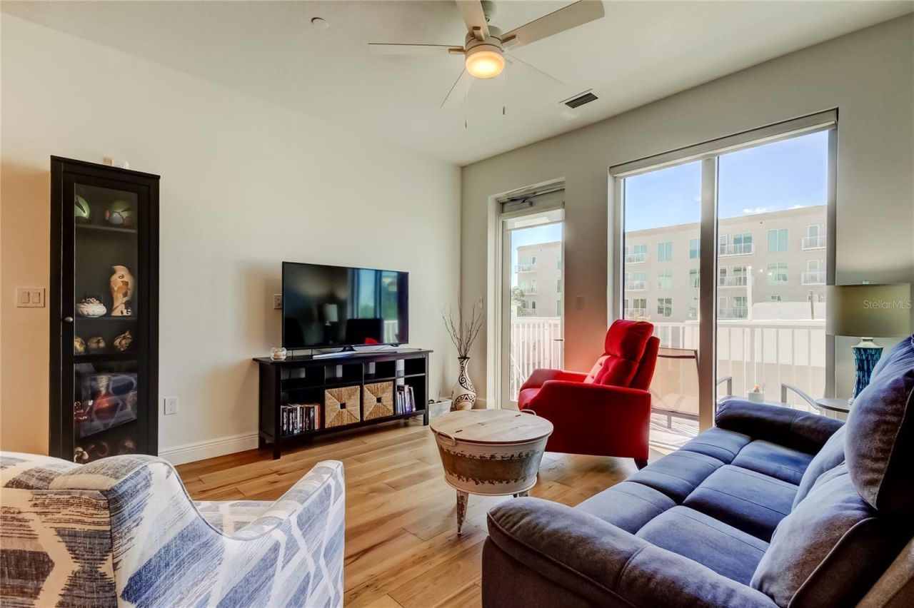 600 3rd Avenue S, Unit 302, Saint Petersburg, FL 33701 Photo