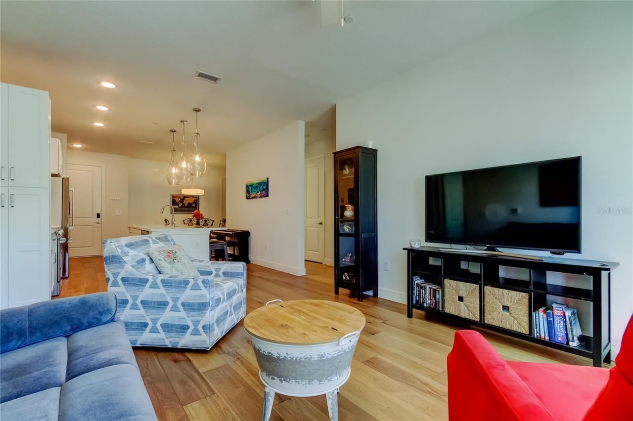 600 3rd Avenue S, Unit 302, Saint Petersburg, FL 33701 Photo