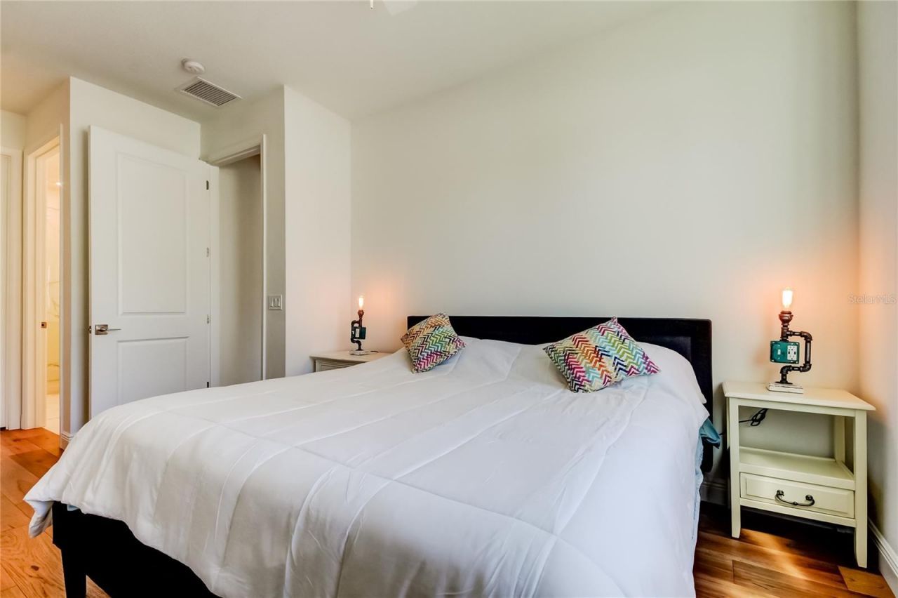 600 3rd Avenue S, Unit 302, Saint Petersburg, FL 33701 Photo