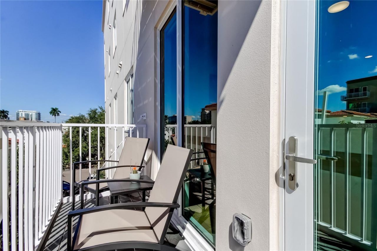 600 3rd Avenue S, Unit 302, Saint Petersburg, FL 33701 Photo