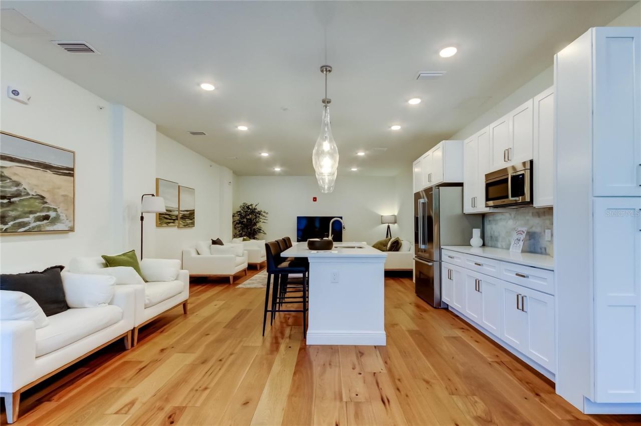 600 3rd Avenue S, Unit 302, Saint Petersburg, FL 33701 Photo