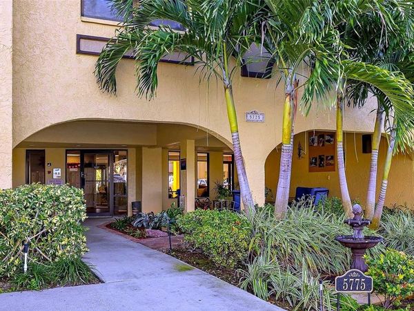5775 PARK STREET N, Unit 311, ST PETERSBURG, FL 33709