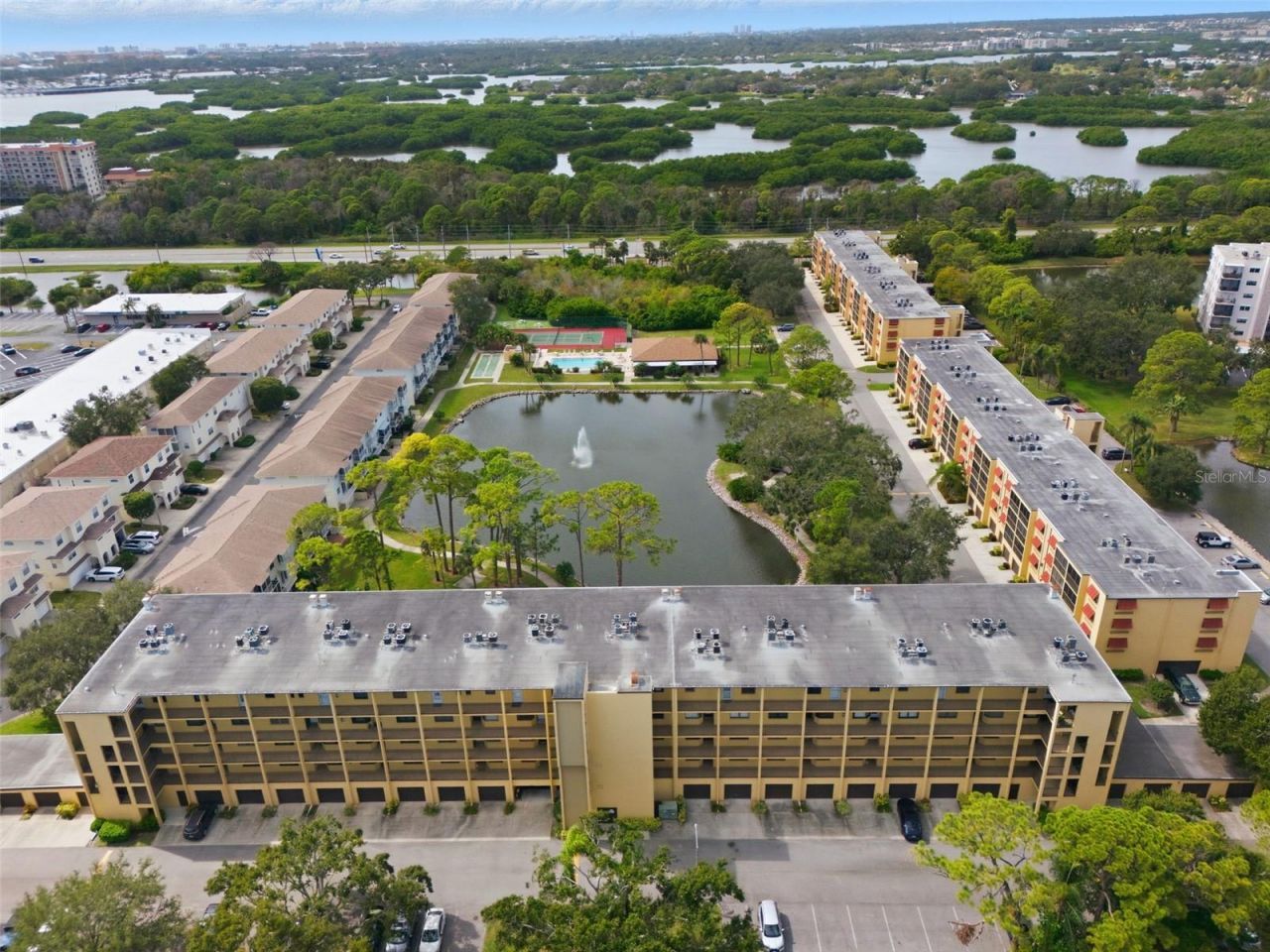5775 Park Street N, Unit 311, Saint Petersburg, FL 33709 Photo
