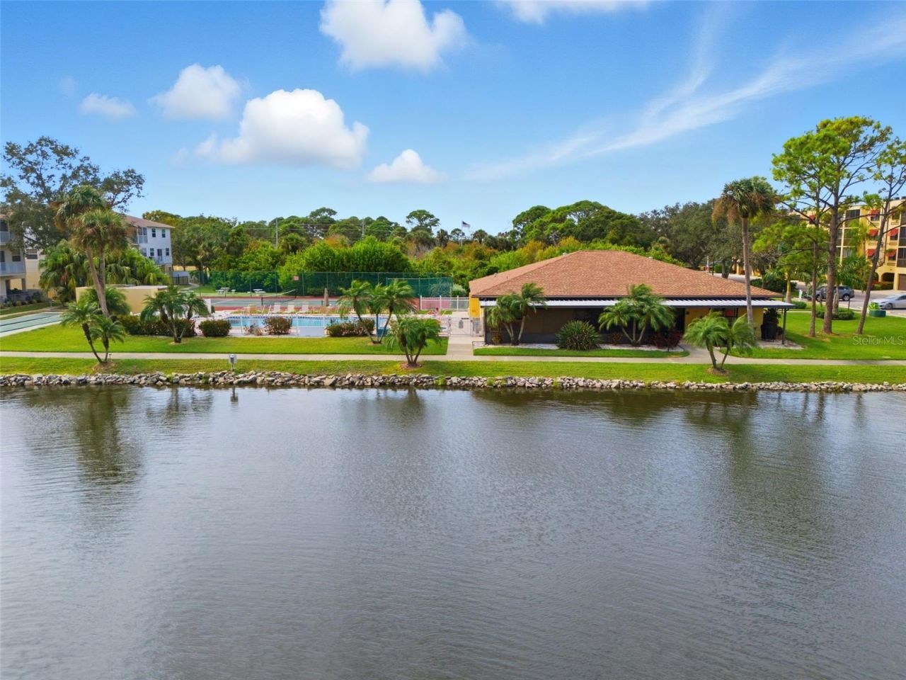 5775 Park Street N, Unit 311, Saint Petersburg, FL 33709 Photo