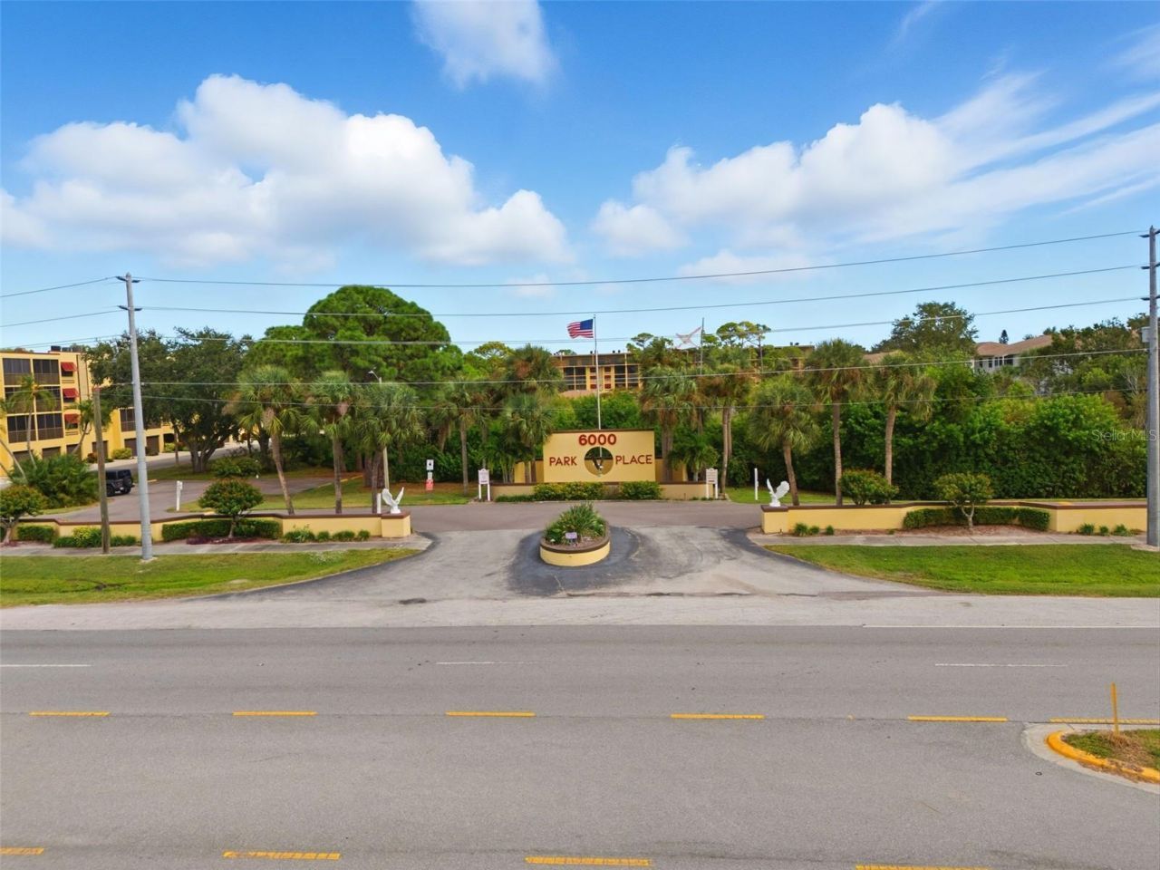 5775 Park Street N, Unit 311, Saint Petersburg, FL 33709 Photo