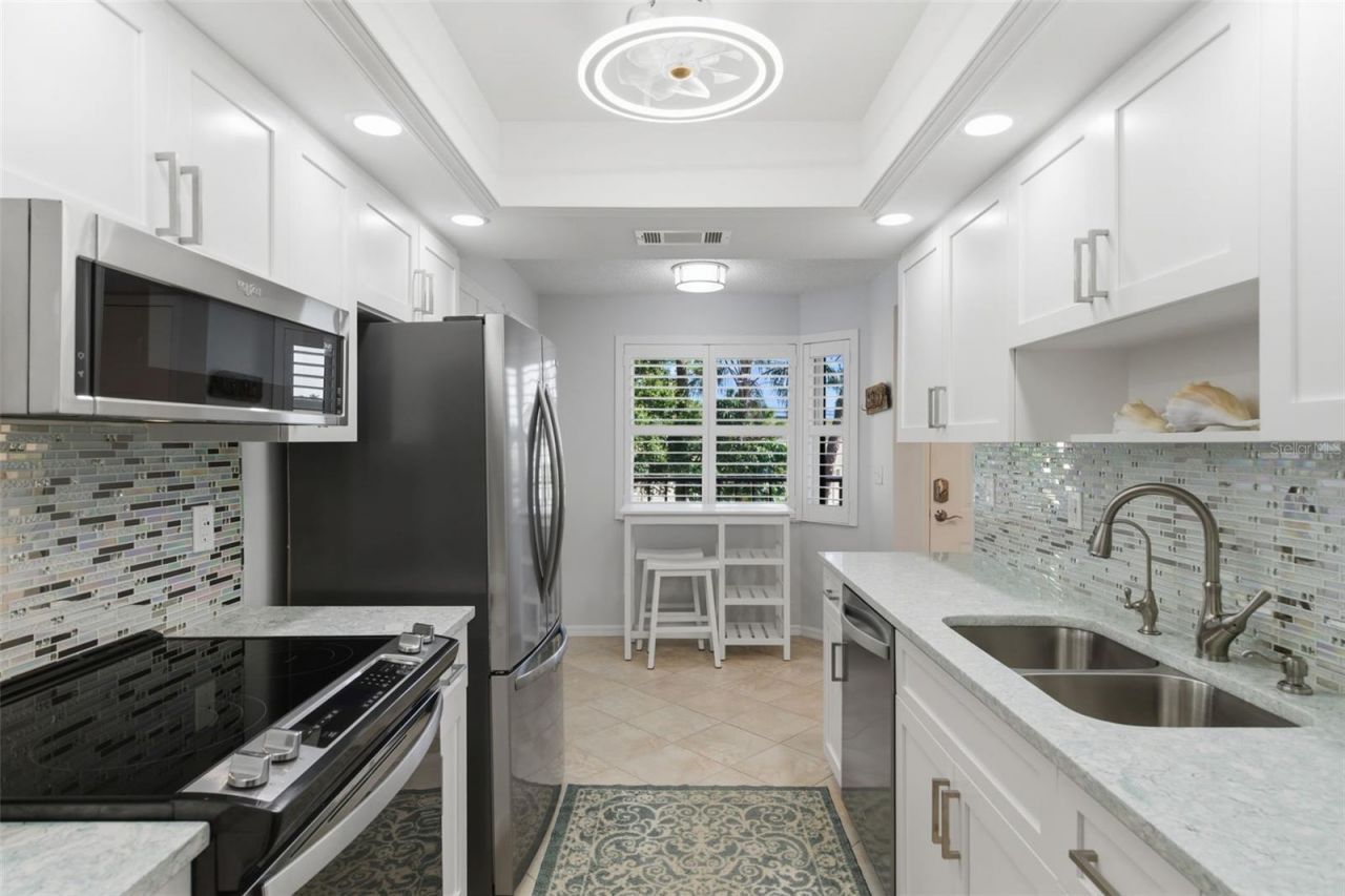 5775 Park Street N, Unit 311, Saint Petersburg, FL 33709 Photo