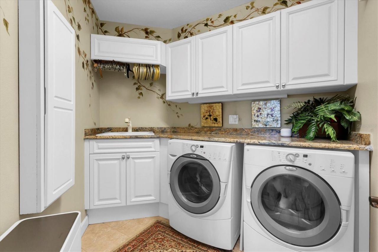 2861 Roehampton Close, Tarpon Springs, FL 34688 Photo