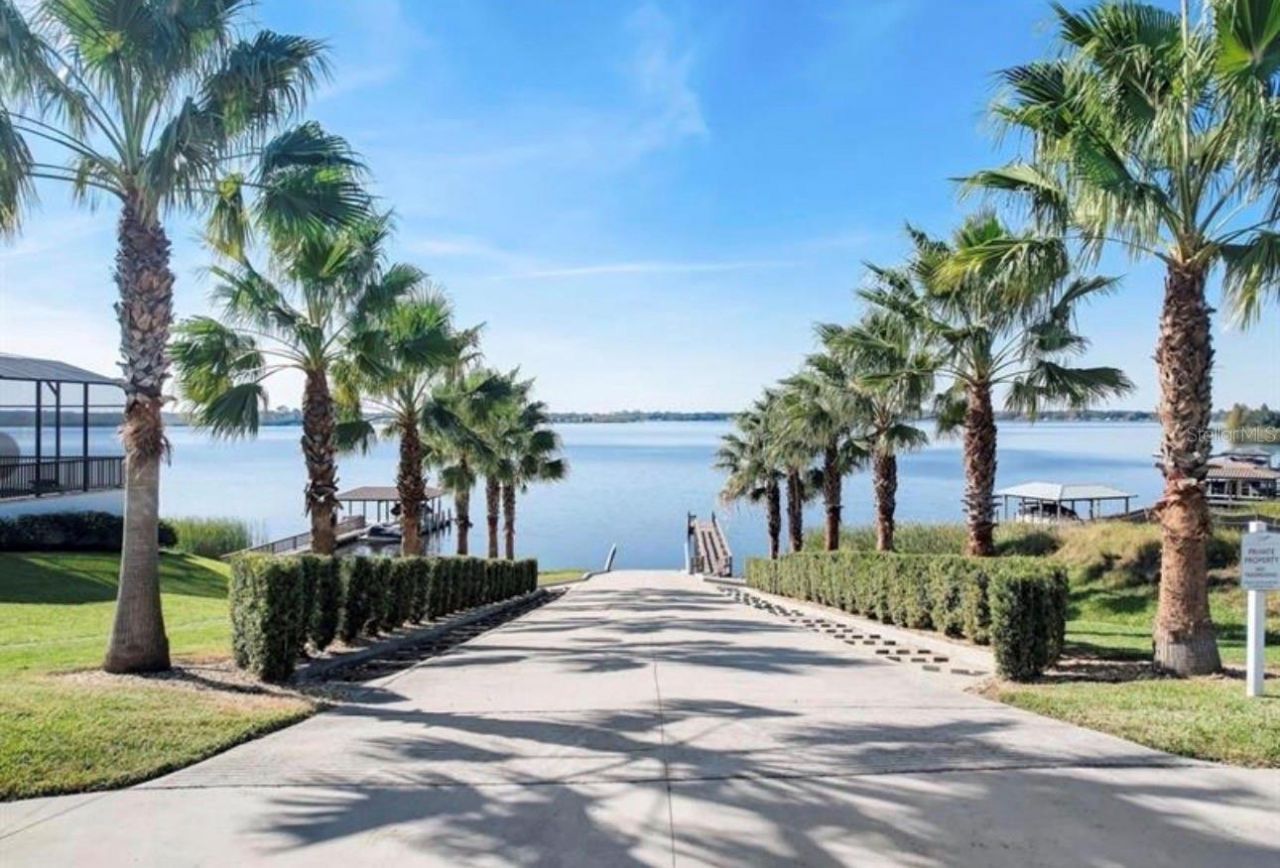 808 Waterfern Trail Drive, Auburndale, FL 33823 Photo