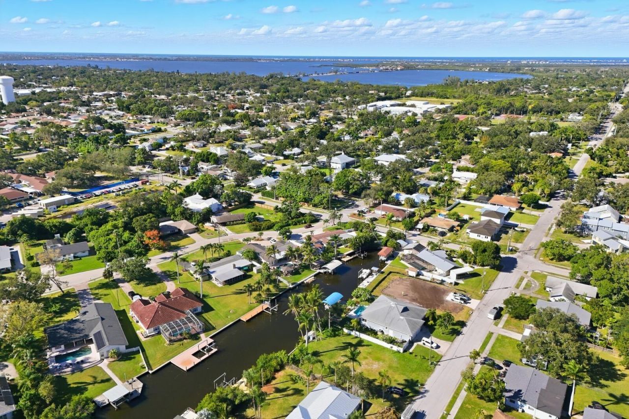 6915 9th Avenue Nw, Bradenton, FL 34209 Photo