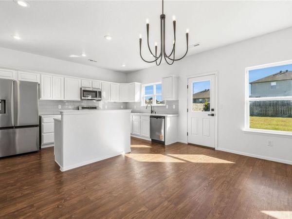 803 SW Loudon Drive, Bentonville, AR 72712