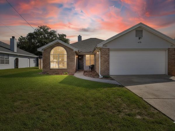 479 Cascabellas Street, Mary Esther, FL 32569