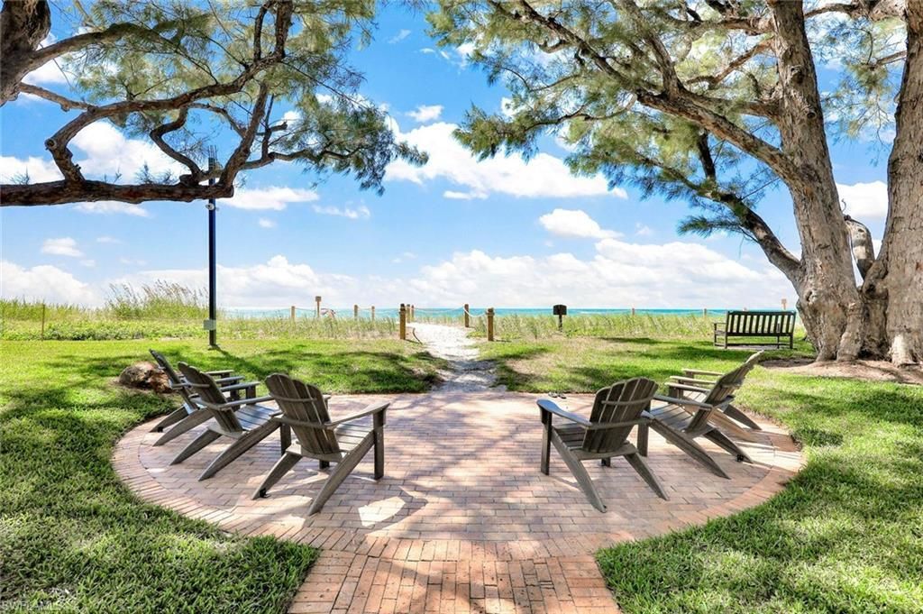 2000 Alamanda Dr, Unit 104, Naples, FL 34102 Photo