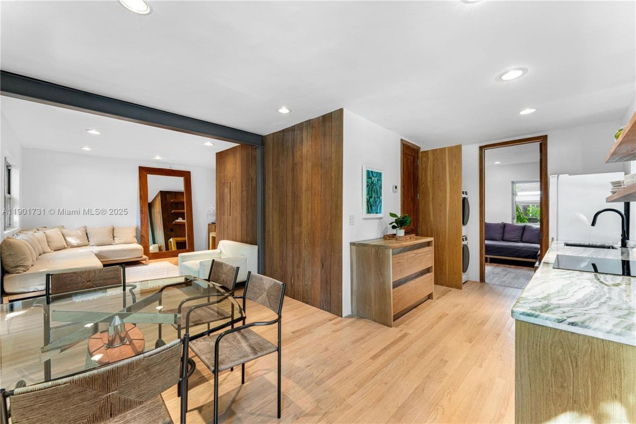 226 Jefferson Ave, Unit 1, Miami Beach, FL 33139 Photo