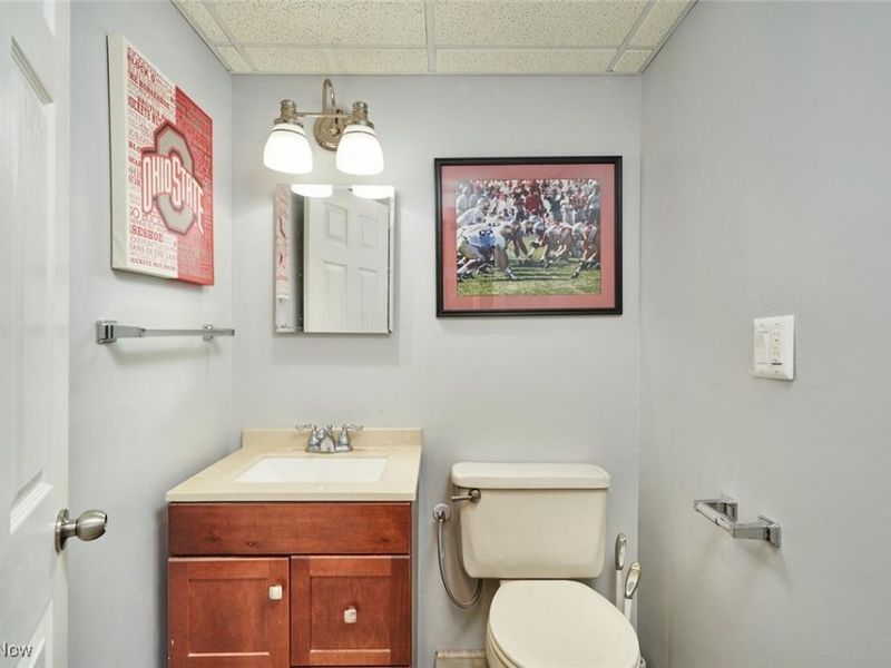 1422 Slagle Drive, Akron, OH 44312 Photo 16