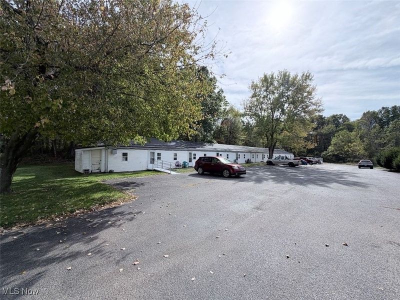 1842 Grace Road, Akron, OH 44312 Photo 2