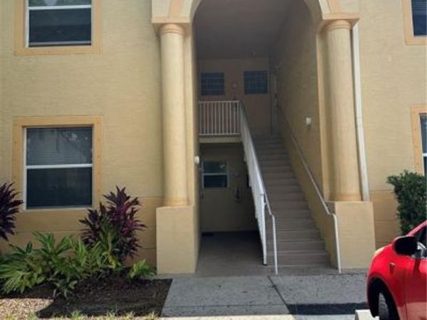 4225 Bellasol CIR, Unit 1612, FORT MYERS, FL 33916