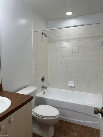 4225 Bellasol Cir, Unit 1612, Fort Myers, FL 33916 Photo