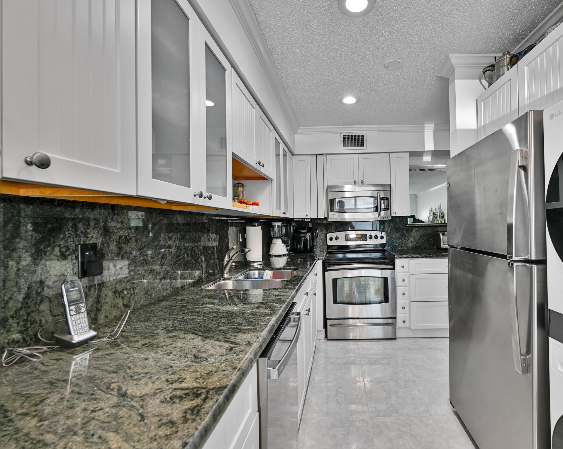 13791 Flora Place, Unit D, Delray Beach, FL 33484 Photo