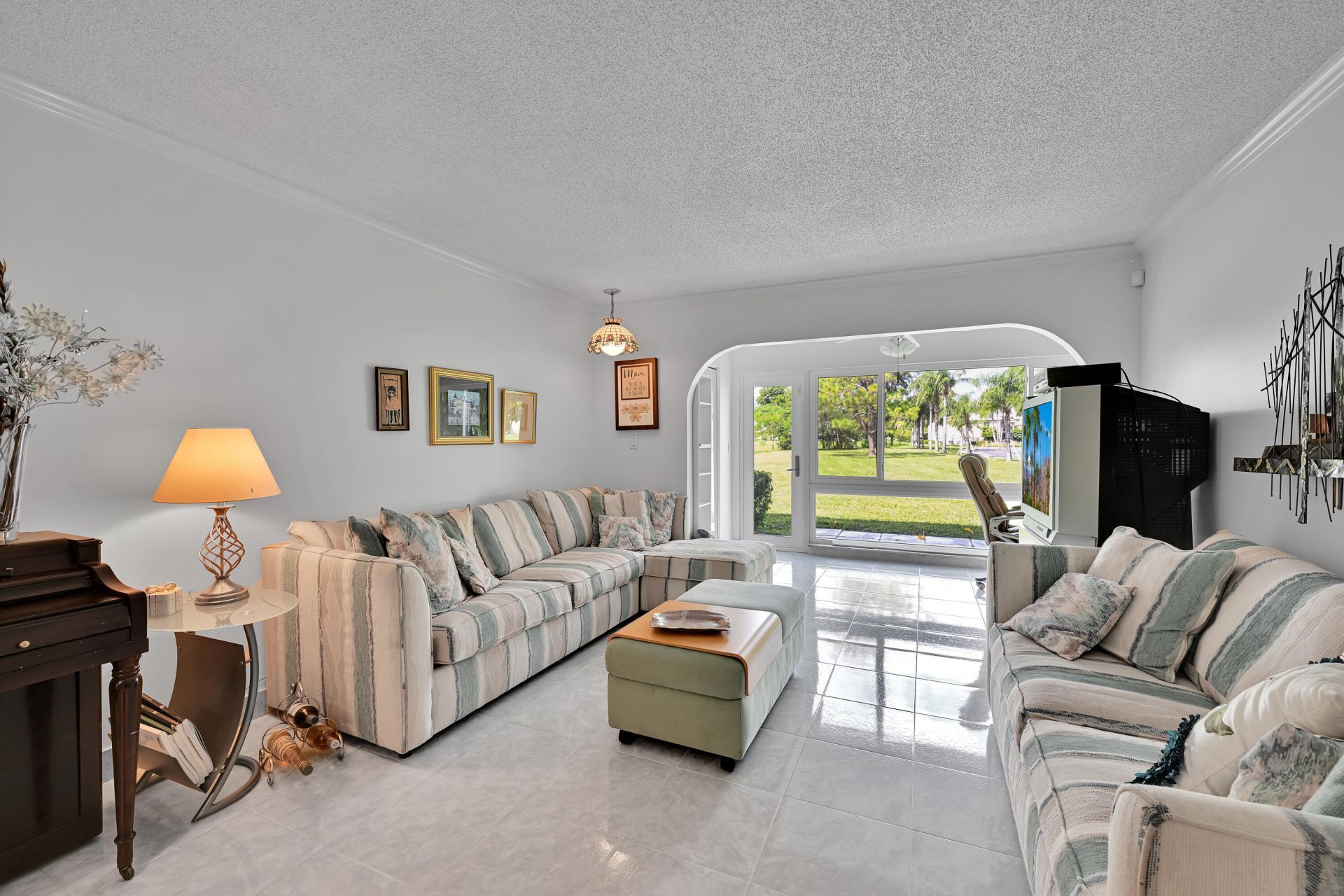 13791 Flora Place, Unit D, Delray Beach, FL 33484 Photo