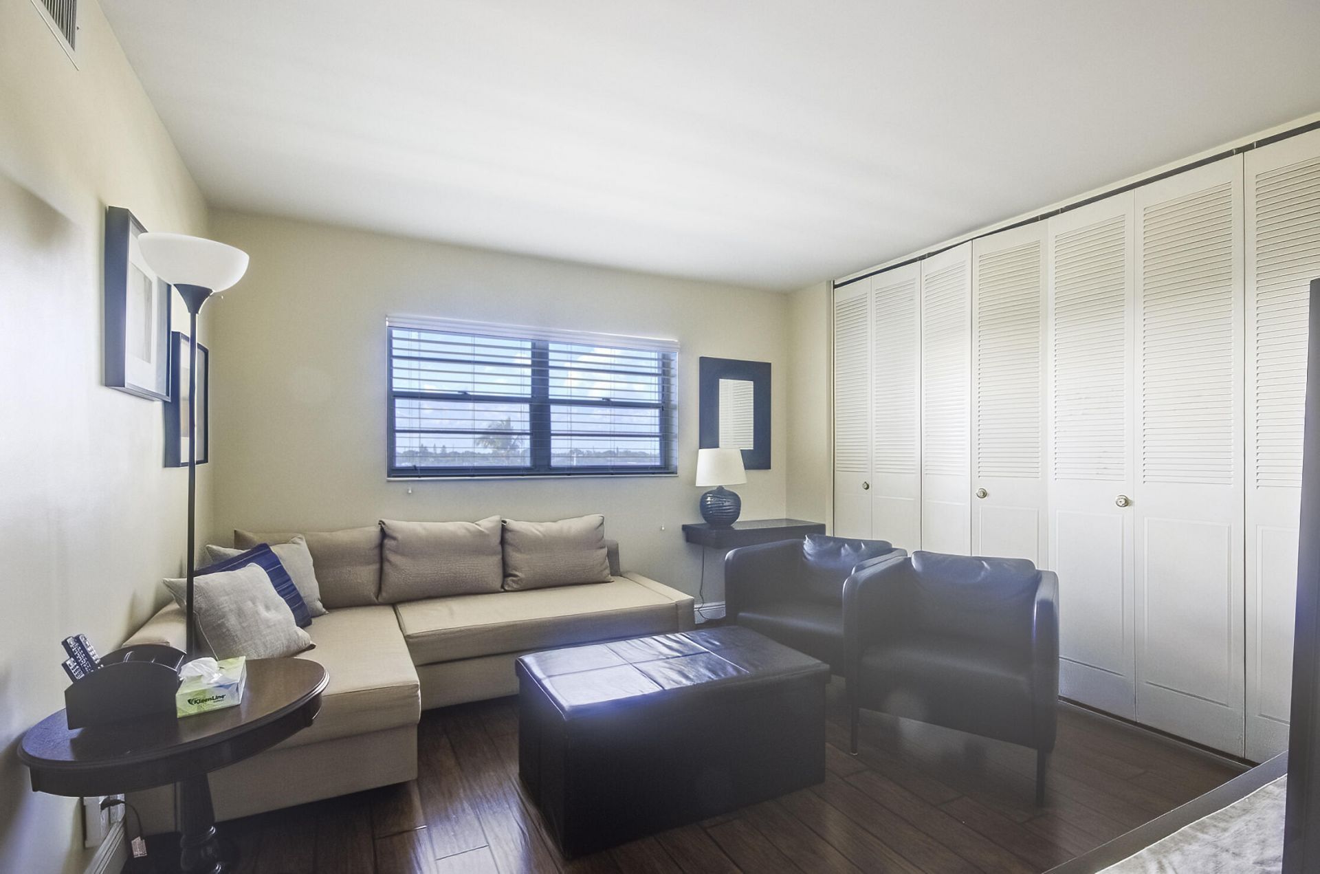 3040 Lake Shore Drive, Unit 502, Riviera Beach, FL 33404 Photo