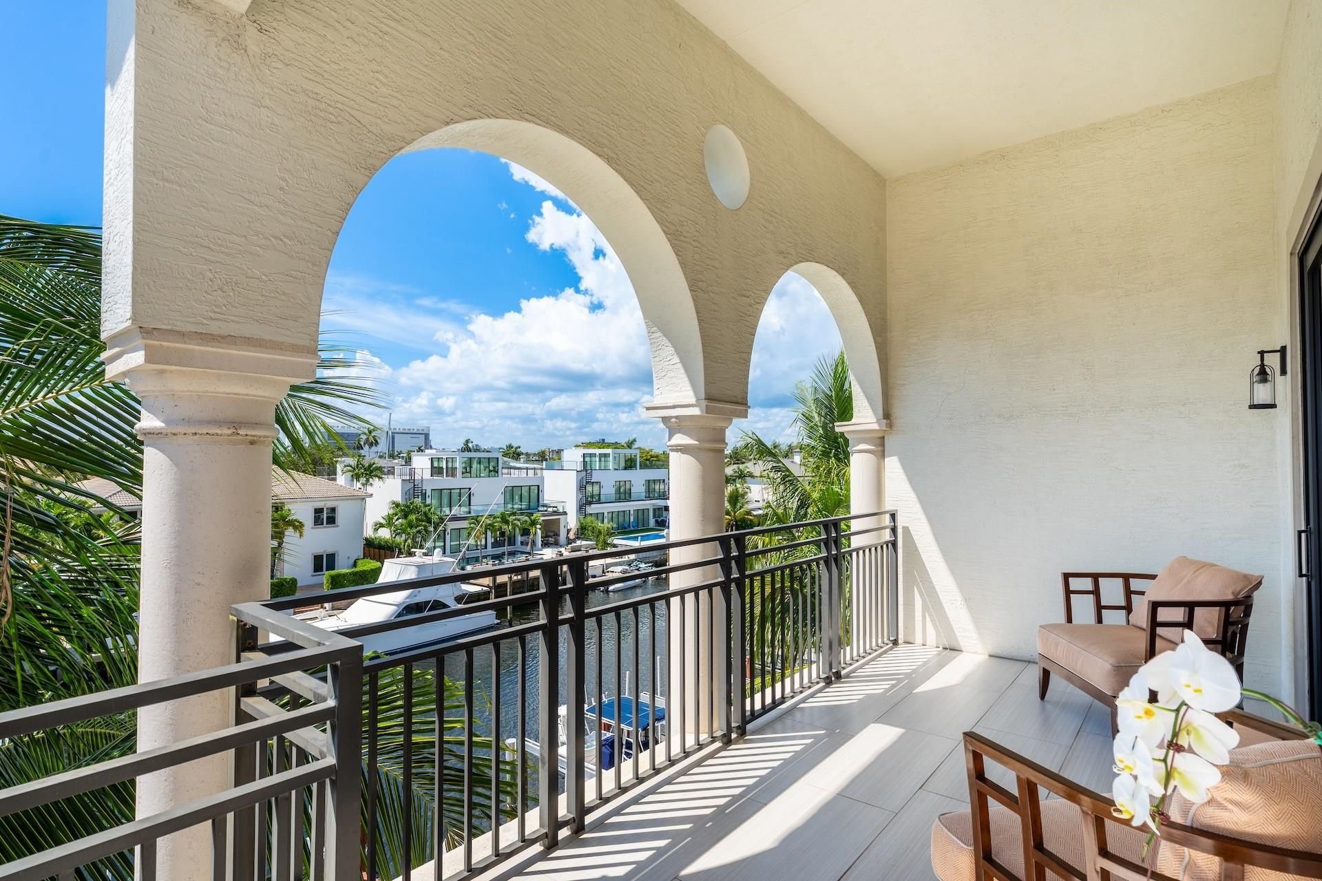 1532 SE 12th St, Unit PH-1, Fort Lauderdale, FL 33316 Photo