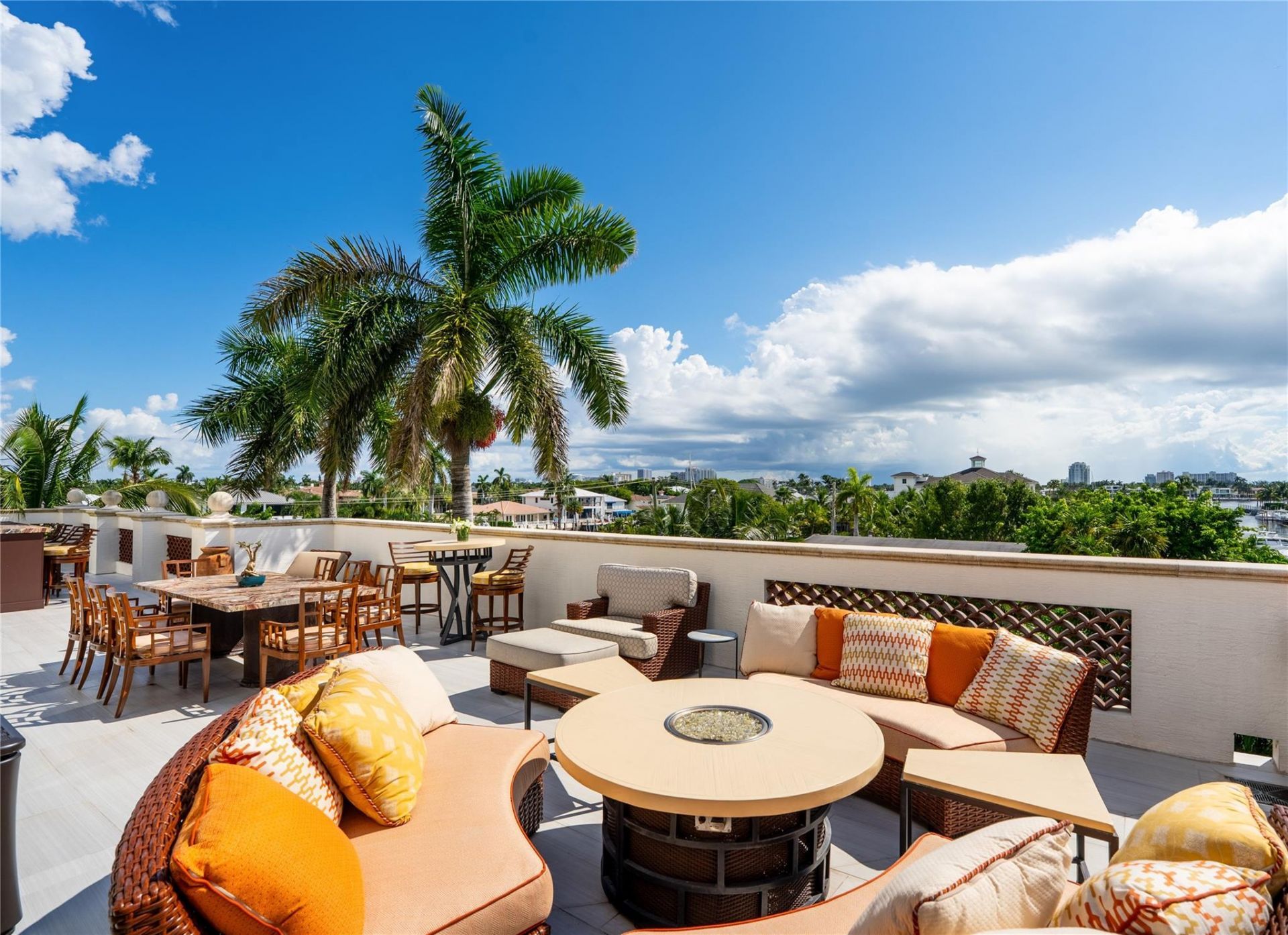 1532 SE 12th St, Unit PH-1, Fort Lauderdale, FL 33316 Photo