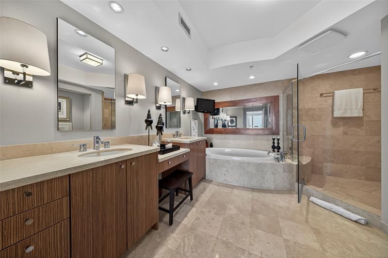 1 N Ocean Boulevard, Unit 709, Pompano Beach, FL 33062 Photo