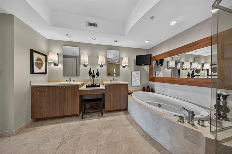 1 N Ocean Boulevard, Unit 709, Pompano Beach, FL 33062 Photo