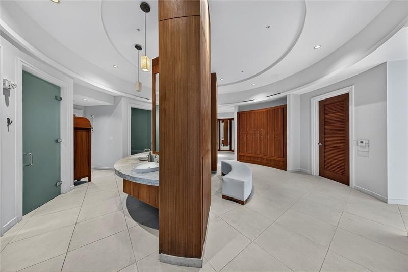 1 N Ocean Boulevard, Unit 709, Pompano Beach, FL 33062 Photo