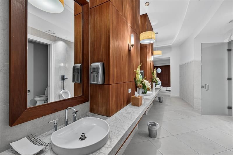 1 N Ocean Boulevard, Unit 709, Pompano Beach, FL 33062 Photo