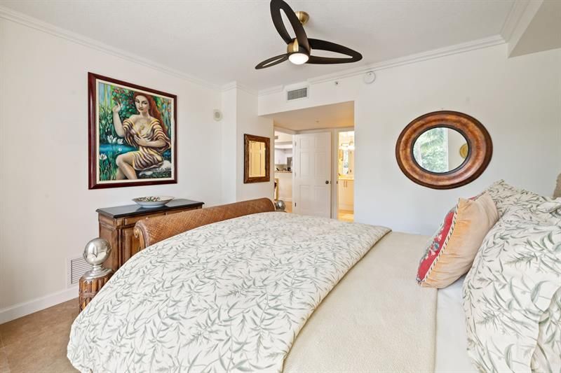 2011 N Ocean Boulevard, Unit 206, Fort Lauderdale, FL 33305 Photo