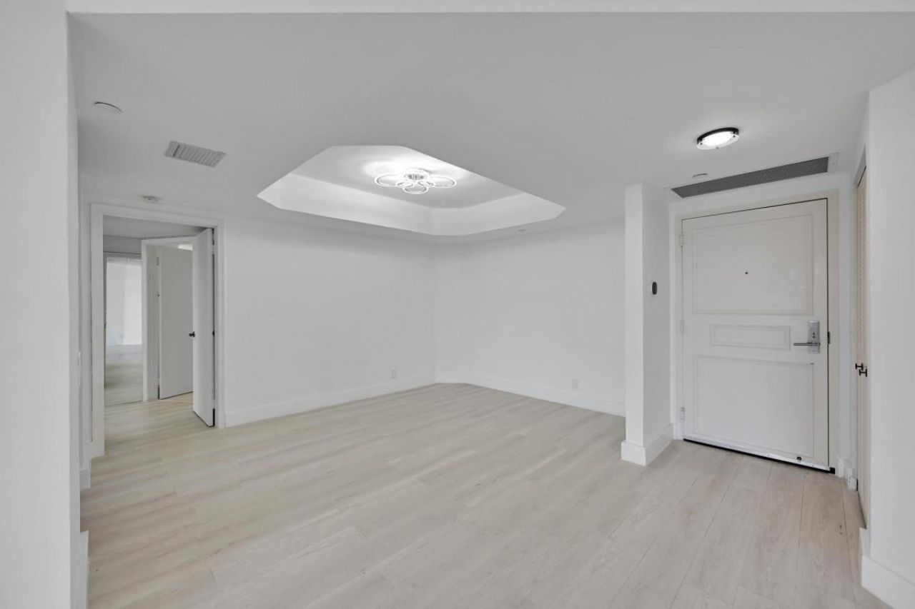 3640 Yacht Club Drive, Unit 1501, Aventura, FL 33180 Photo