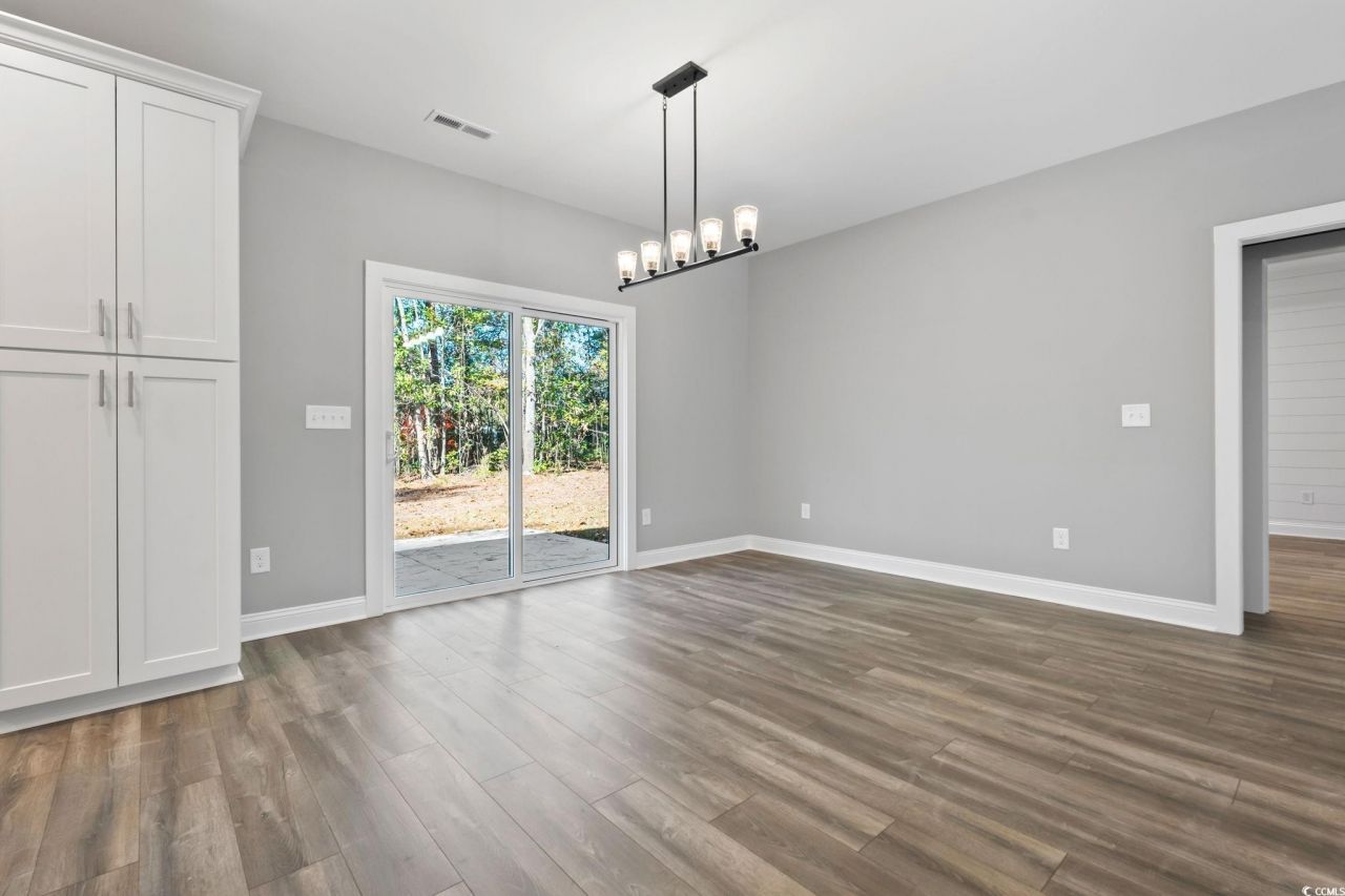 2122 E Highway 9 Business Photo 15