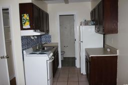 1500 Chester St. photo 4