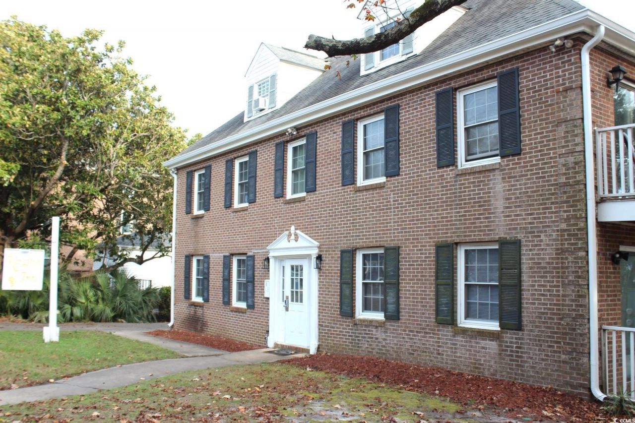 1500 Chester St. Photo 9