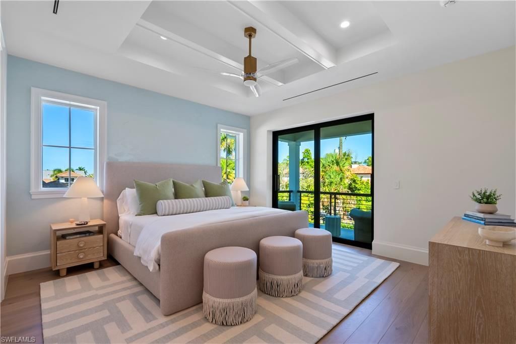 285 Central Ave, Naples, FL 34102 Photo