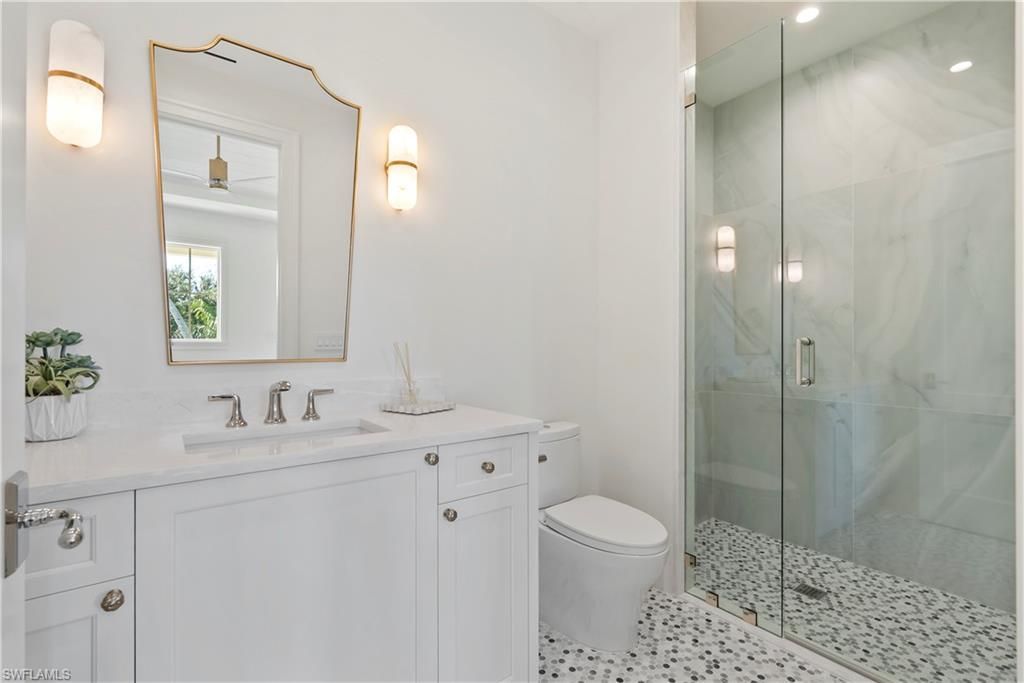 285 Central Ave, Naples, FL 34102 Photo